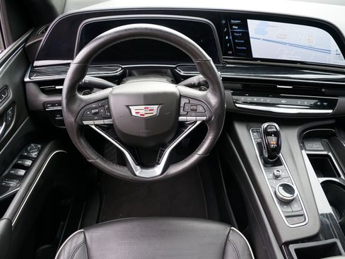 Used 2021 Cadillac Escalade ESV Sport w/ Driver Assist Tech Package image 22