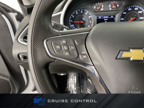 Used 2023 Chevrolet Malibu LT FWD image 21