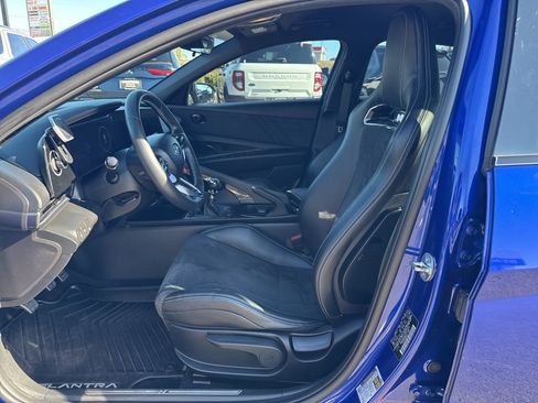 Used 2023 Hyundai Elantra N Base image 13