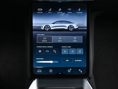 Used 2024 Lucid Air Touring AWD/4WD image 38