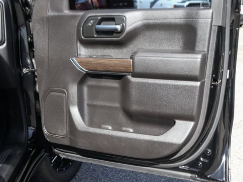 Used 2020 Chevrolet Silverado 1500 LT w/ All-Star Edition RWD image 39