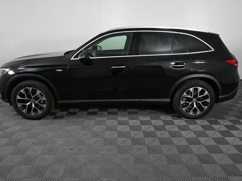 New 2025 Mercedes-Benz GLC 350e GLC 350e image 3