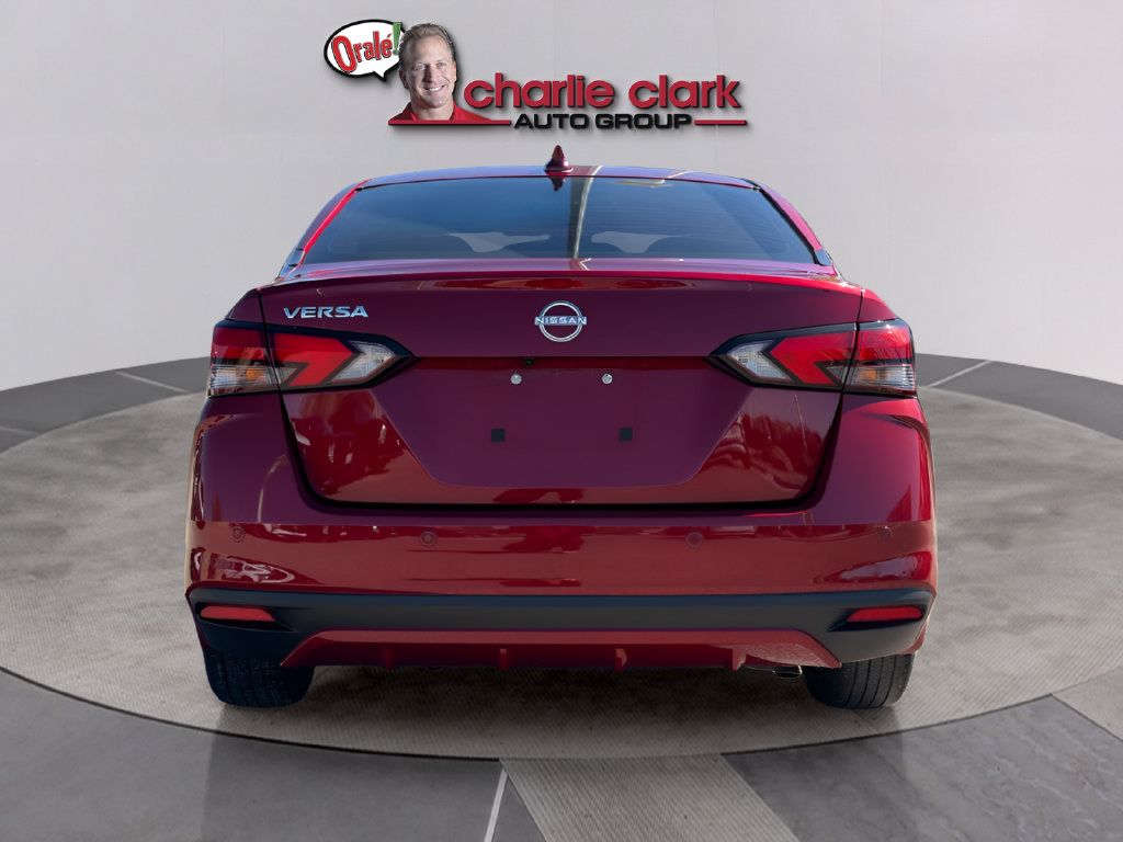 Used 2025 Nissan Versa SV w/ Trunk Package FWD image 4
