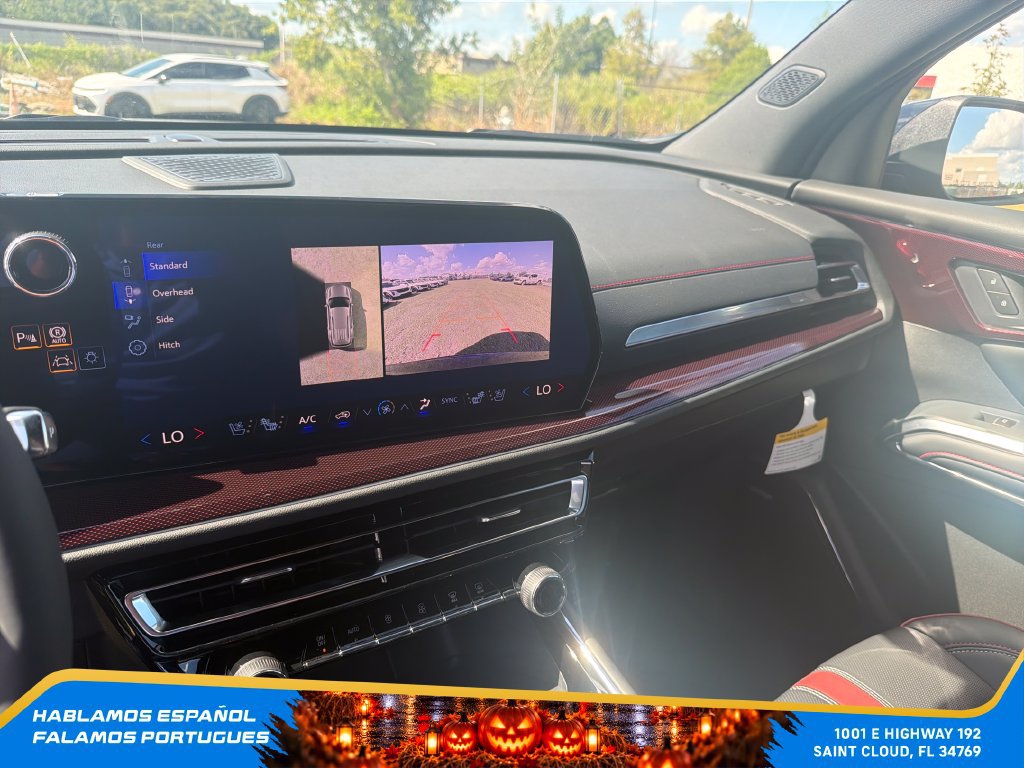 New 2027 Chevrolet Traverse RS FWD image 21