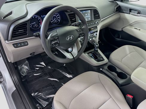 Used 2020 Hyundai Elantra SEL w/ Convenience Package (C2) FWD image 22