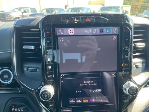 New 2026 RAM 1500 Limited w/ Trailer Tow Group image 24