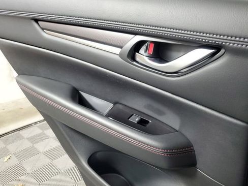 Certified 2025 MAZDA CX-5 Carbon Edition image 18