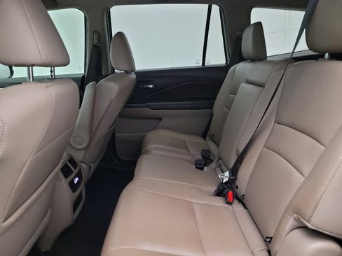 Used 2017 Honda Pilot EX-L image 18