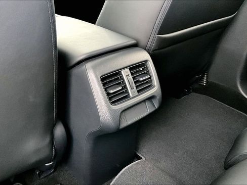 Certified 2025 Acura ADX Base image 30