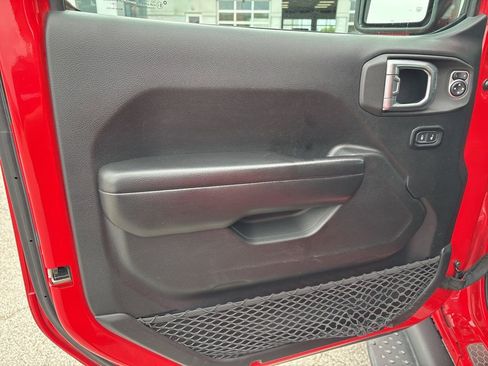 Used 2020 Jeep Wrangler Unlimited Rubicon w/ Advanced Safety Group AWD/4WD image 8