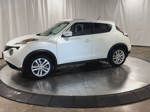 Used 2016 Nissan Juke SL image 5