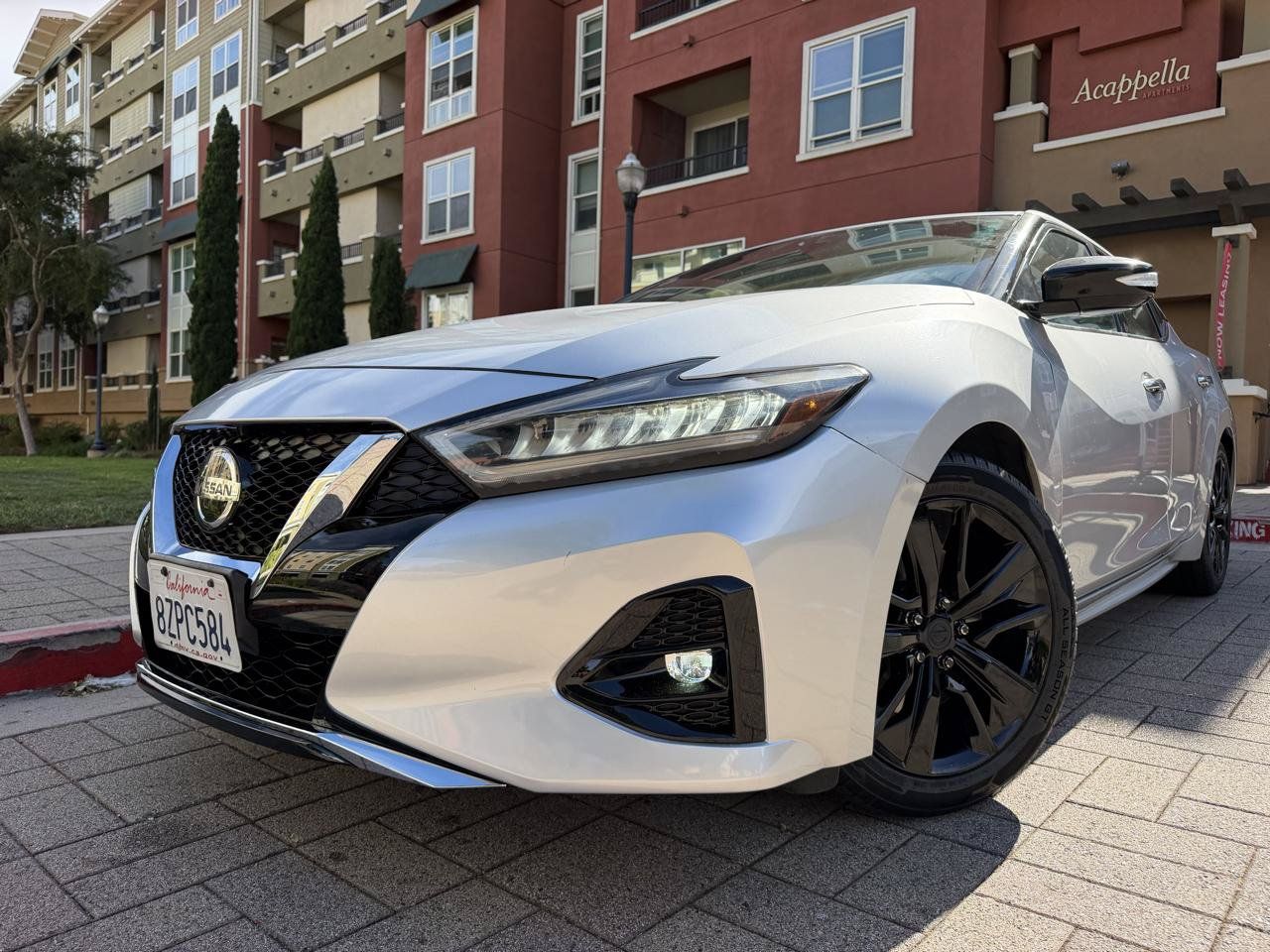 Used 2022 Nissan Maxima SV w/ Floor Mat Group FWD image 5