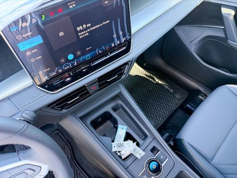 New 2026 Volkswagen Tiguan SE R-Line image 20