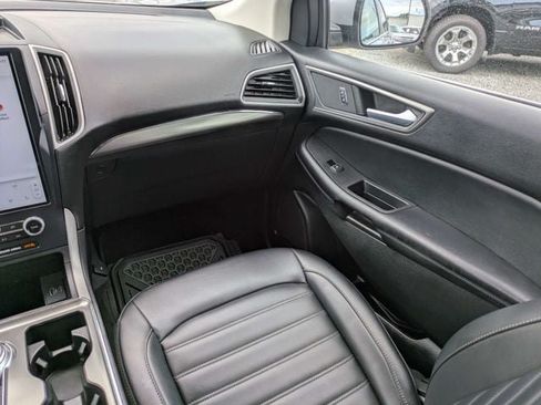 Used 2022 Ford Edge SEL AWD/4WD image 17