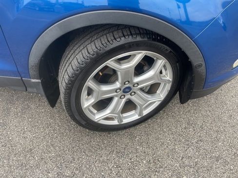 Used 2018 Ford Escape Titanium w/ Ford Safe & Smart Package image 18