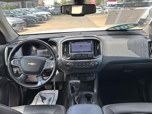 Used 2018 Chevrolet Colorado Z71 AWD/4WD image 8