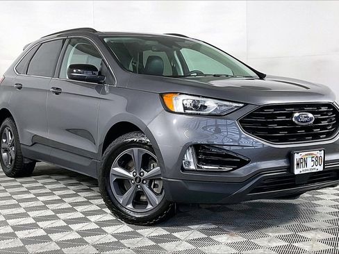 Used 2022 Ford Edge SEL w/ Sport Appearance Package image 12