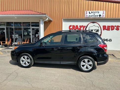 Used 2015 Subaru Forester 2.5i Premium w/ All-Weather Package AWD/4WD image 8