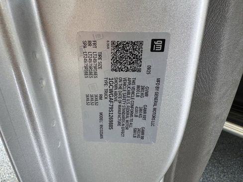 New 2025 Chevrolet Express 2500 w/ Driver Convenience Package image 23