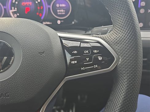 Used 2022 Volkswagen GTI S image 22