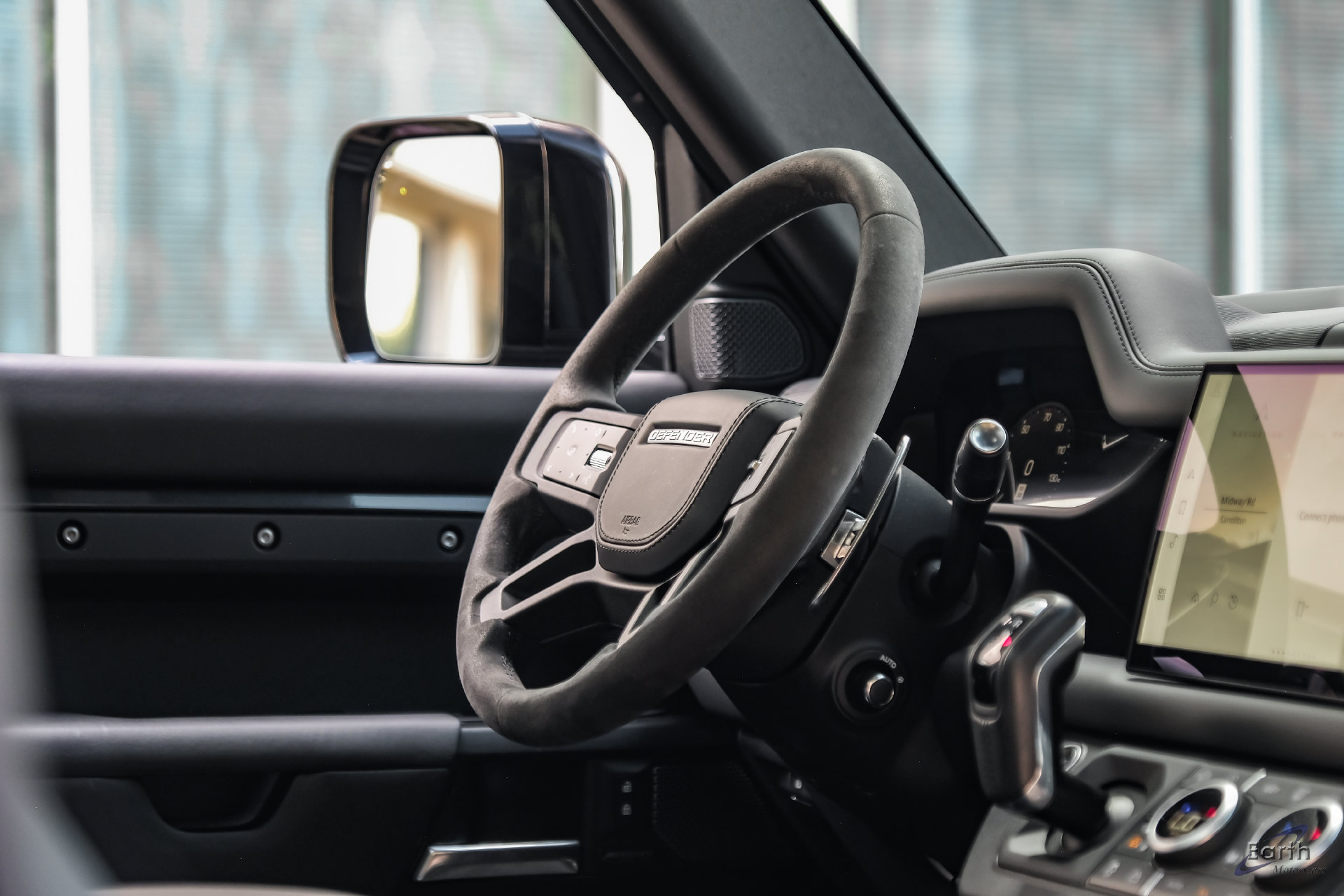 Used 2023 Land Rover Defender 90 V8 AWD/4WD image 51