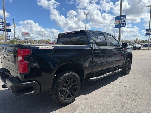 Used 2024 Chevrolet Silverado 1500 LT Trail Boss w/ Convenience Package II image 6