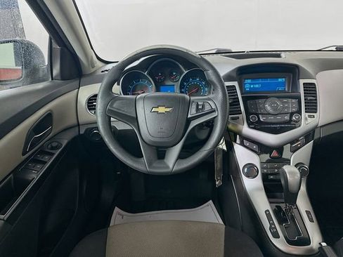 Used 2012 Chevrolet Cruze LS w/ Connectivity Package image 21