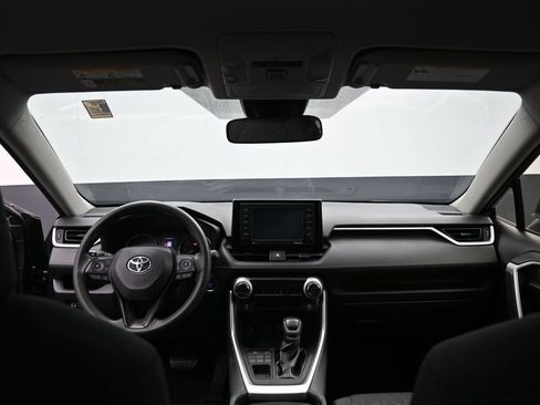 Used 2020 Toyota RAV4 XLE w/ All Weather Liner Package AWD/4WD image 28