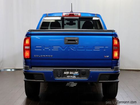 Used 2021 Chevrolet Colorado Z71 AWD/4WD image 7