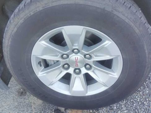 Used 2024 GMC Sierra 1500 SLE RWD image 8