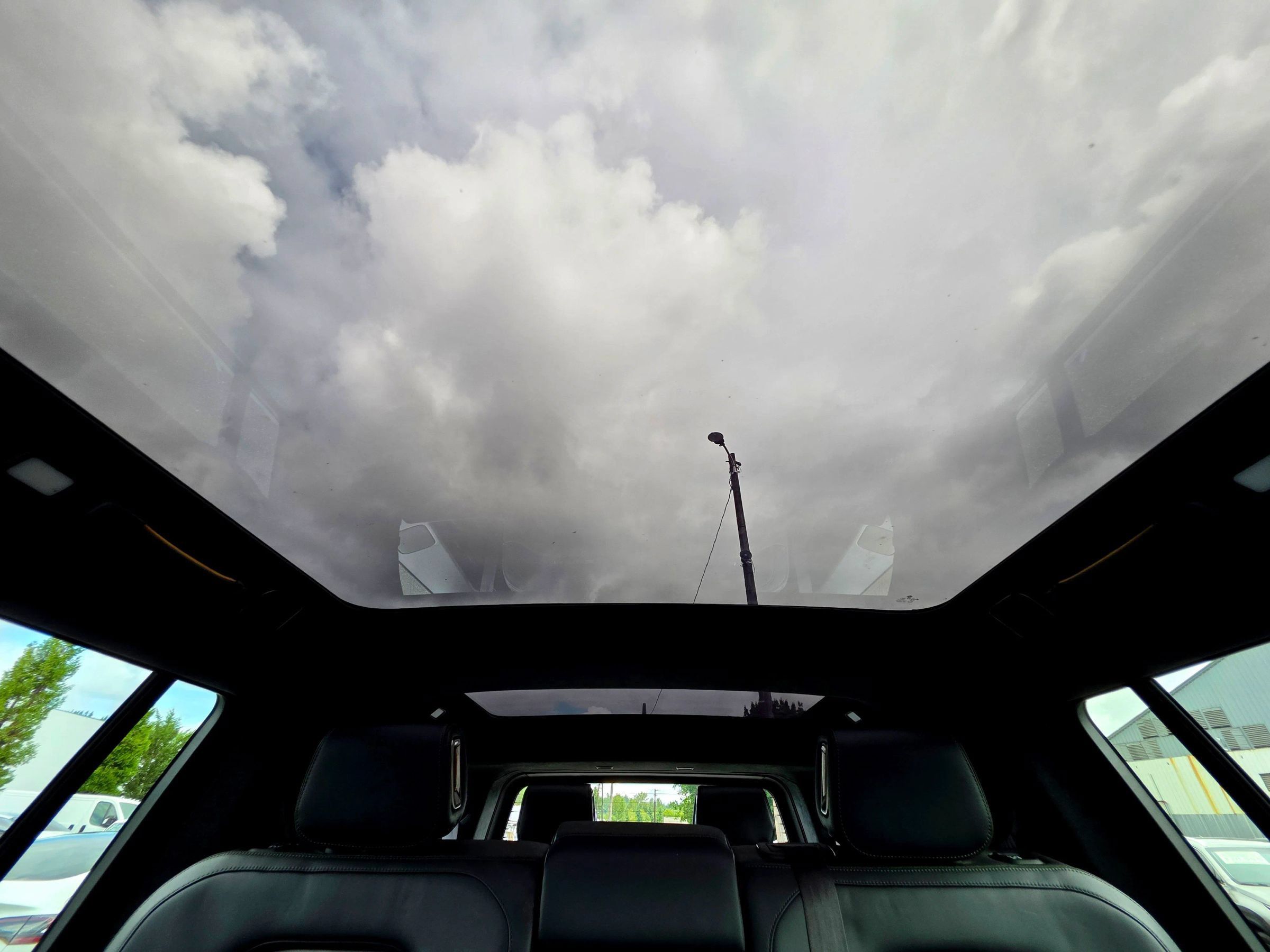 Used 2023 Rivian R1S Adventure Quad AWD/4WD image 47