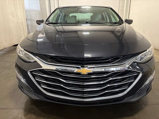 Used 2023 Chevrolet Malibu LT FWD image 2