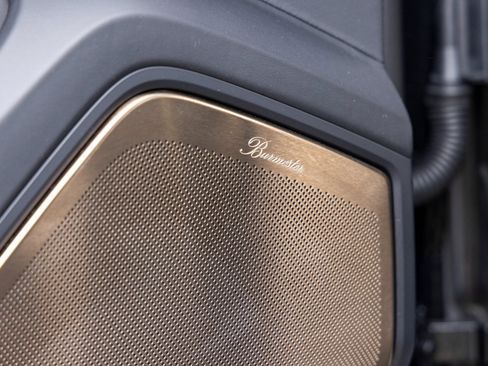 Certified 2025 Porsche Cayenne GTS image 28