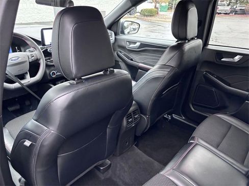 Used 2025 Ford Escape ST-Line image 23