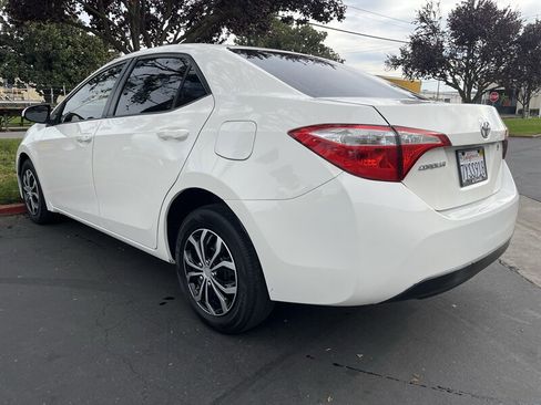 Used 2016 Toyota Corolla L image 9