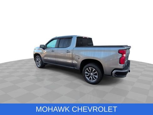 Used 2021 Chevrolet Silverado 1500 RST w/ Z71 Off-Road Package AWD/4WD image 6