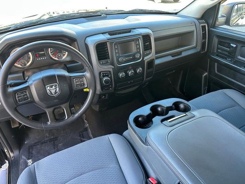 Used 2018 RAM 1500 Express w/ Black Ram 1500 Express Group image 31