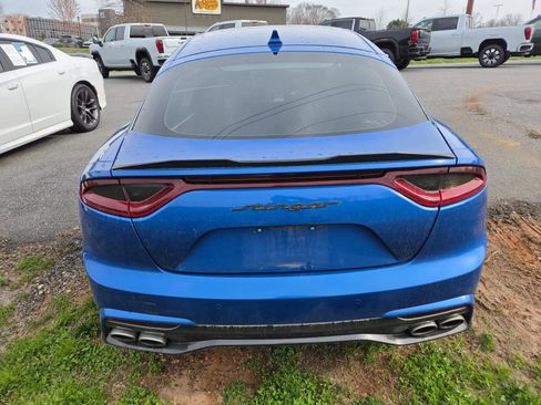 Used 2018 Kia Stinger Premium image 6