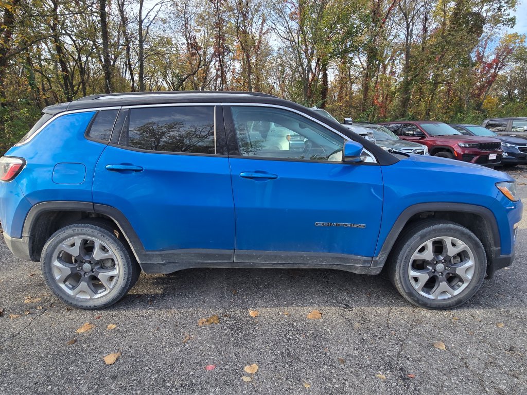 Used 2020 Jeep Compass Limited AWD/4WD image 9