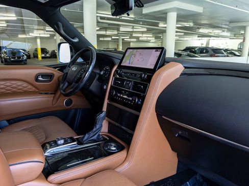 Used 2022 INFINITI QX80 Sensory w/ Cargo Package RWD image 30
