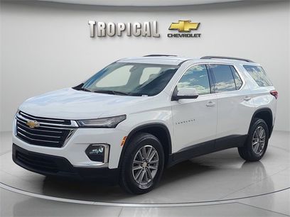 Used 2023 Chevrolet Traverse LT