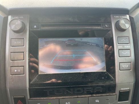 Used 2017 Toyota Tundra SR image 41