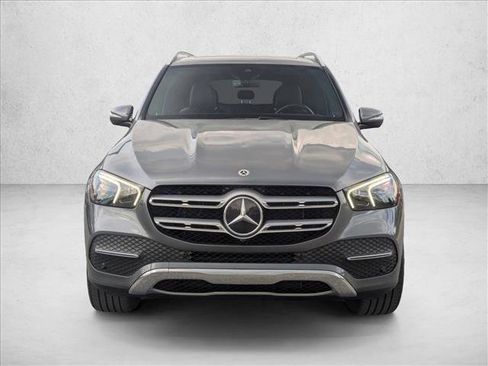 Used 2022 Mercedes-Benz GLE 350 4MATIC w/ Premium Package image 2