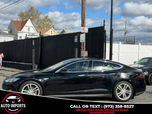 Used 2013 Tesla Model S image 4