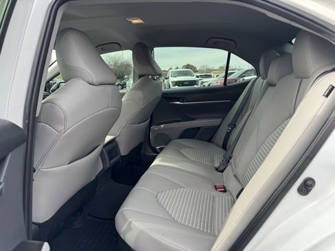 Used 2023 Toyota Camry SE image 28