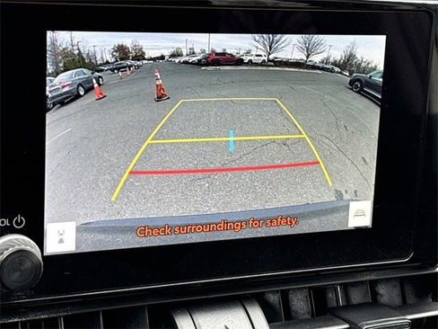 Used 2025 Toyota RAV4 XLE image 21