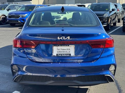 Certified 2023 Kia Forte LXS image 4