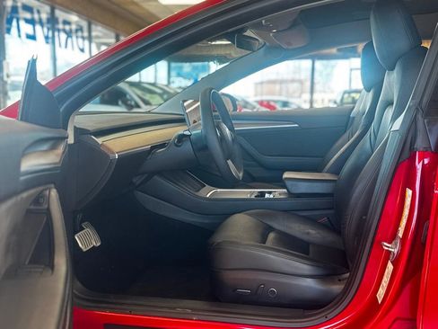 Used 2021 Tesla Model 3 Performance image 17