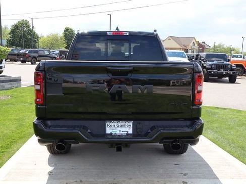 New 2026 RAM 1500 Big Horn AWD/4WD image 31