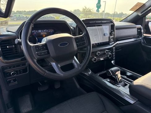 Used 2022 Ford F150 XLT w/ Equipment Group 302A High AWD/4WD image 18